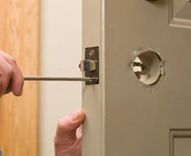 South Jordan UT Locksmith Store South Jordan, UT 801-658-0129 South Jordan UT Locksmith Store South Jordan, UT 801-658-0129 - 7-Lock-Changing